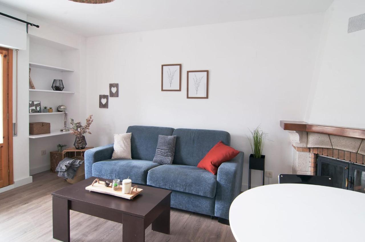 Arroyo Bates Jaca Apartment Exterior photo